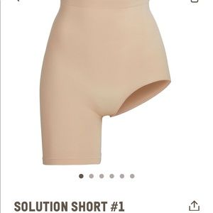 Skims Solution Short #1, Clay color